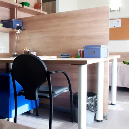 بيت شباب Residencia Universitaria Resa La Concepcion