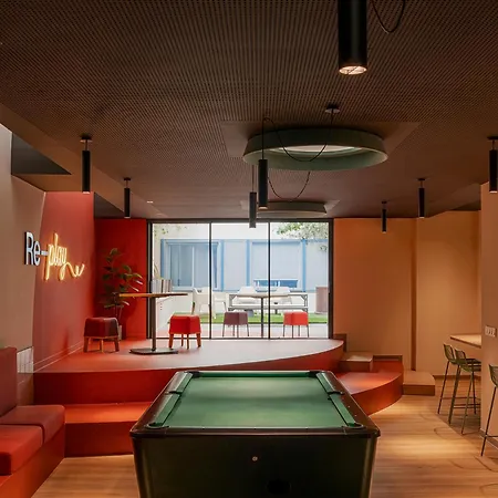 بيت شباب Residencia Universitaria Resa La Concepcion