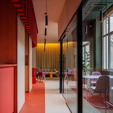 بيت شباب Residencia Universitaria Resa La Concepcion *