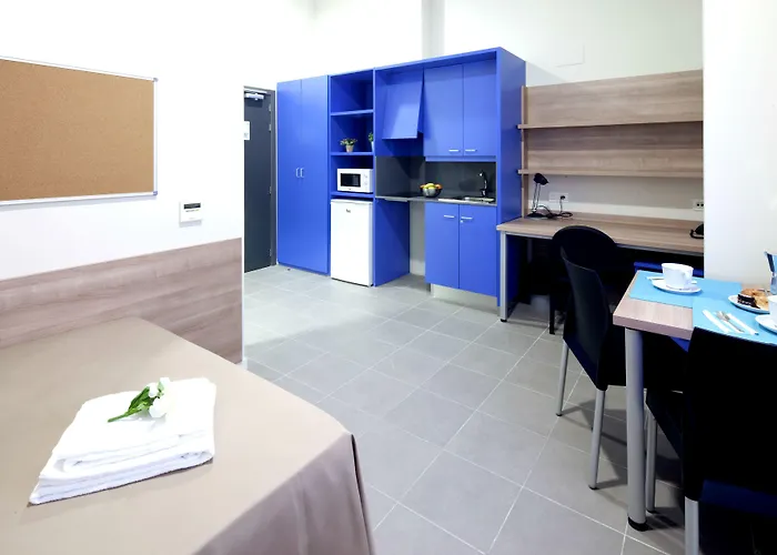 Residencia Universitaria Resa La Concepcion ホステル *