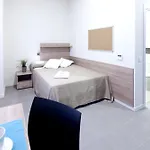 Residencia Universitaria Resa La Concepcion Ostello *