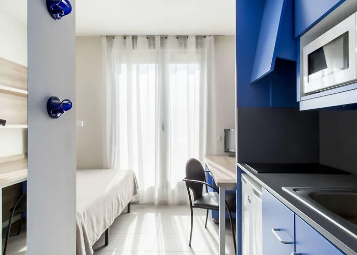 Hostel Residencia Universitaria Resa La Concepcion Βαλένθια