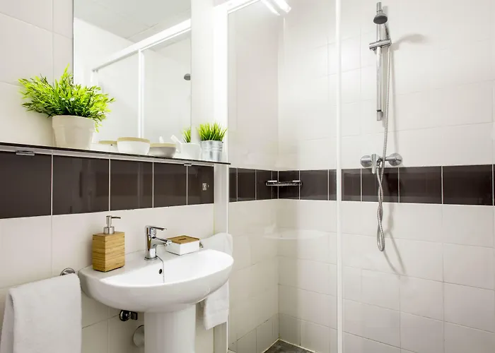 Hostel Residencia Universitaria Resa La Concepcion Βαλένθια