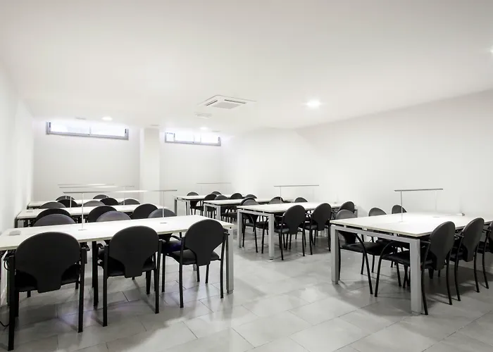 Hostel Residencia Universitaria Resa La Concepcion *